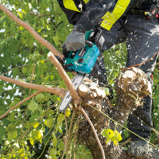 SCIE À CHAINE AVEC LAME DE 10'' MAKITA 18V - DUC254Z