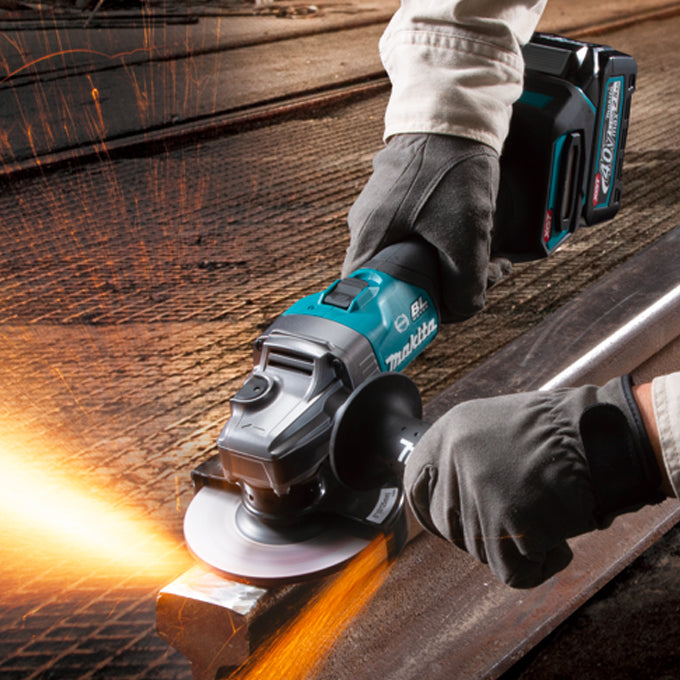 ENSEMBLE RECTIFIEUSE COUDÉE 5'' MAKITA 40V - GA005GM102